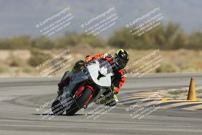 media/Oct-02-2025-Racers Edge (Thu) [[2c91cb6ab3]]/3-B Group/Session 5-Turn 15 (215pm)/